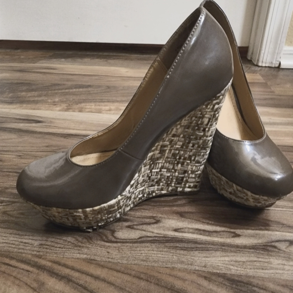Toupe/Grey platform wedge s7